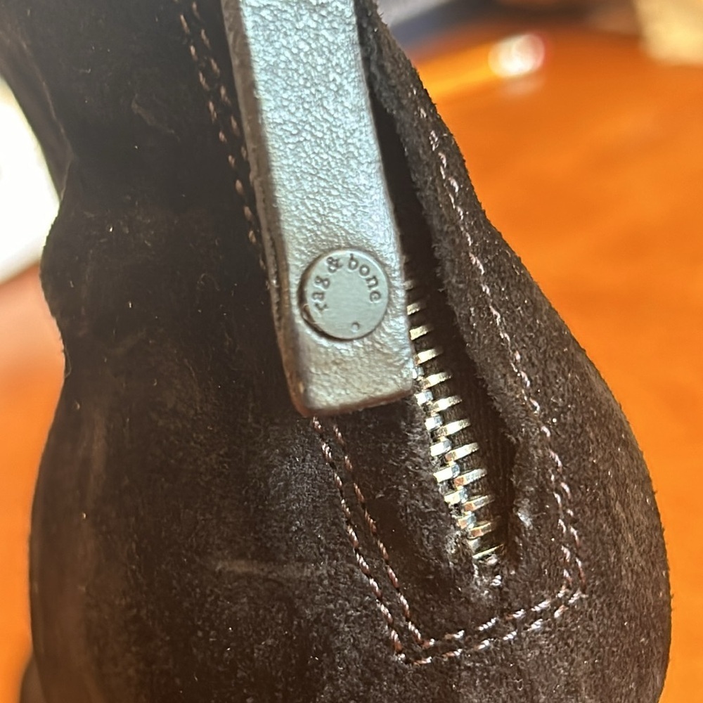 Rag & Bone black suede booties size 8.5 - Picture 10 of 10